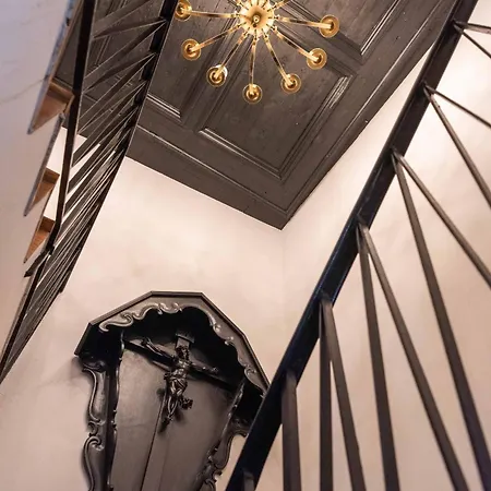Kuehbacher Otel *