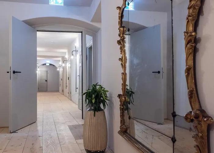 Hotel Kuehbacher *